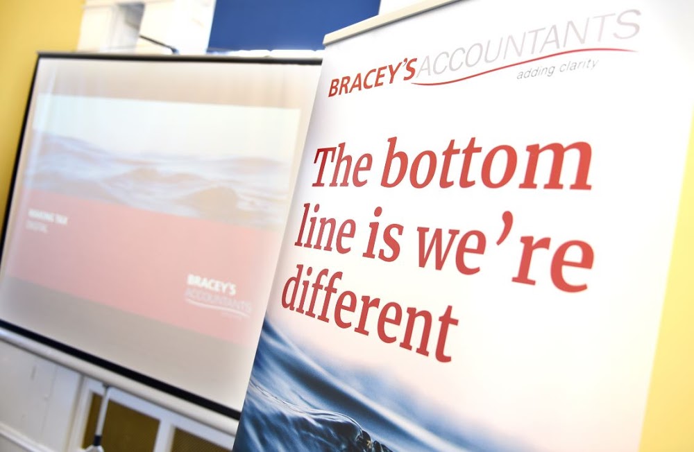 Bracey’s Accountants