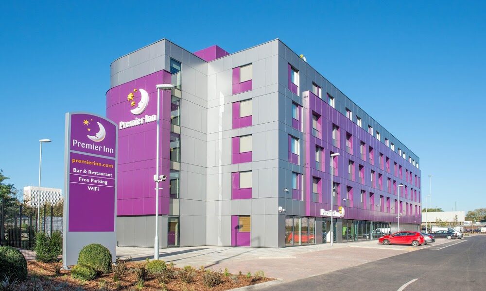 Premier Inn London Edmonton hotel