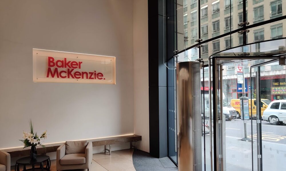 Baker McKenzie LLP