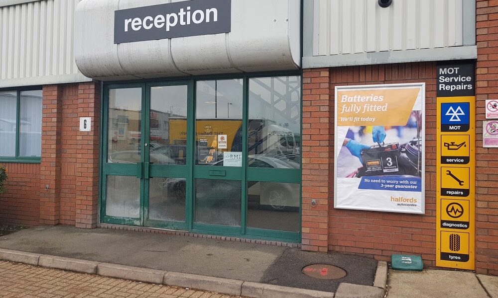 Halfords Autocentre Harrow