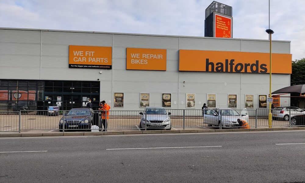 Halfords – New Malden