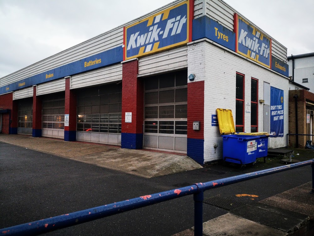 Kwik Fit – London – Ealing – Broadway West