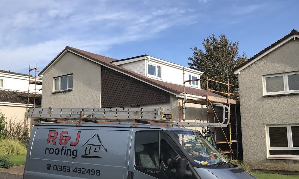 R & J Roofing