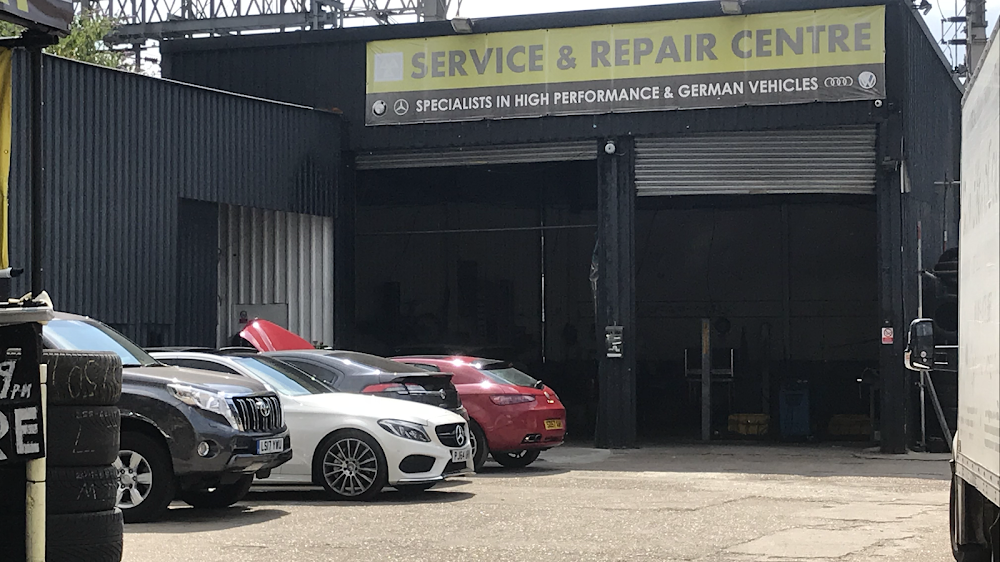 Takamo Auto Clinic – MOT & Service Center East London